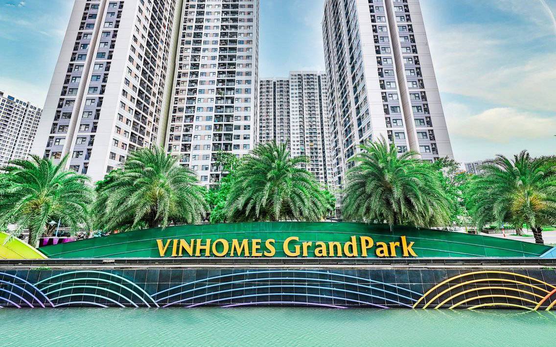 image-tien-do-vinhomes-grand-park-quan-9-cap-nhat-moi-nhat-2024-04